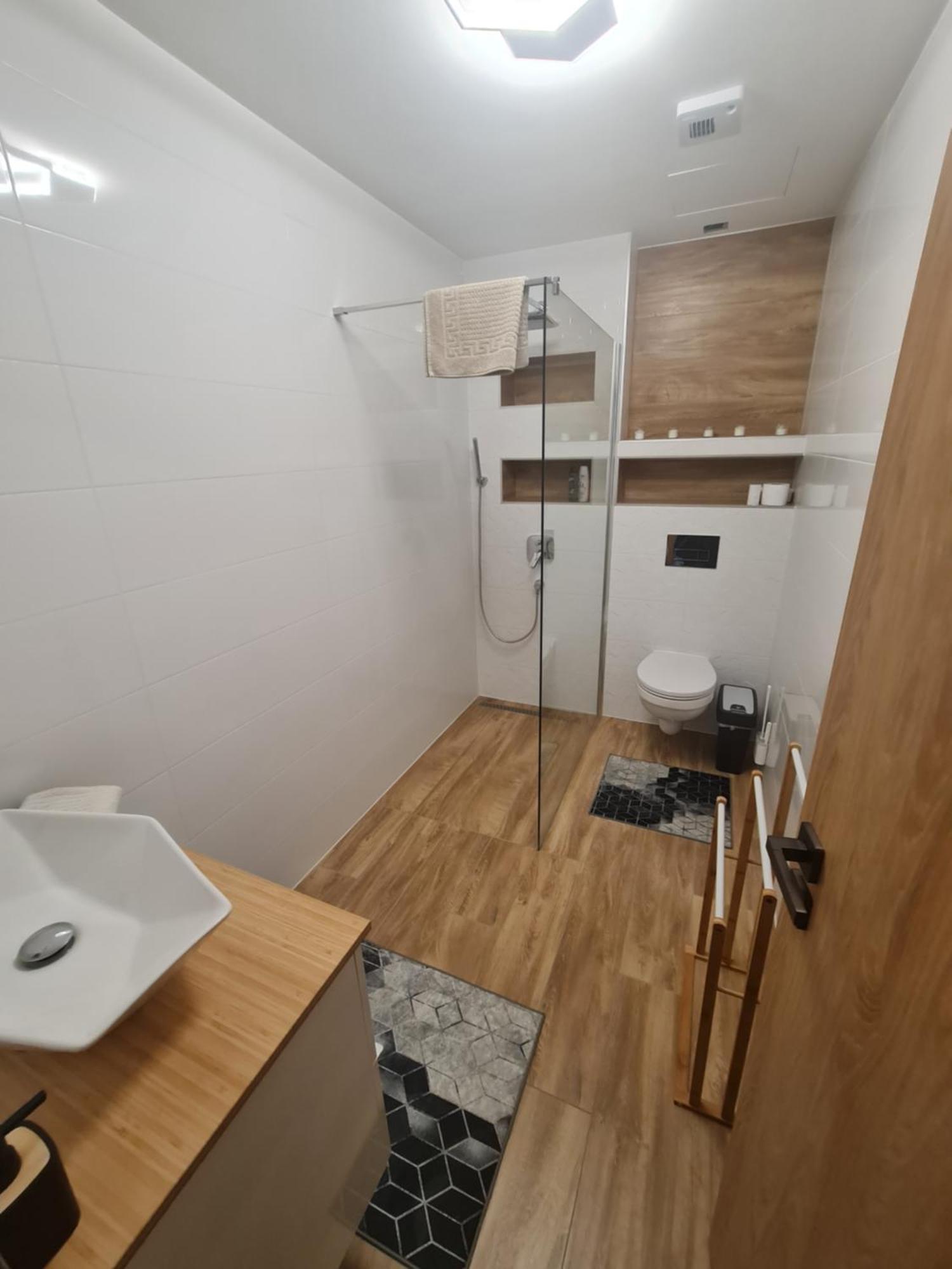 Hexagon Apartman Szeged Exterior photo